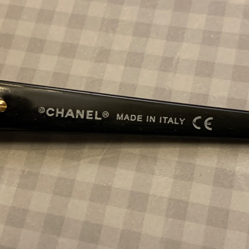 Vintage Authentic Iconic Jeweled Chanel Camellia Sunglasses - Picture 8 of 14